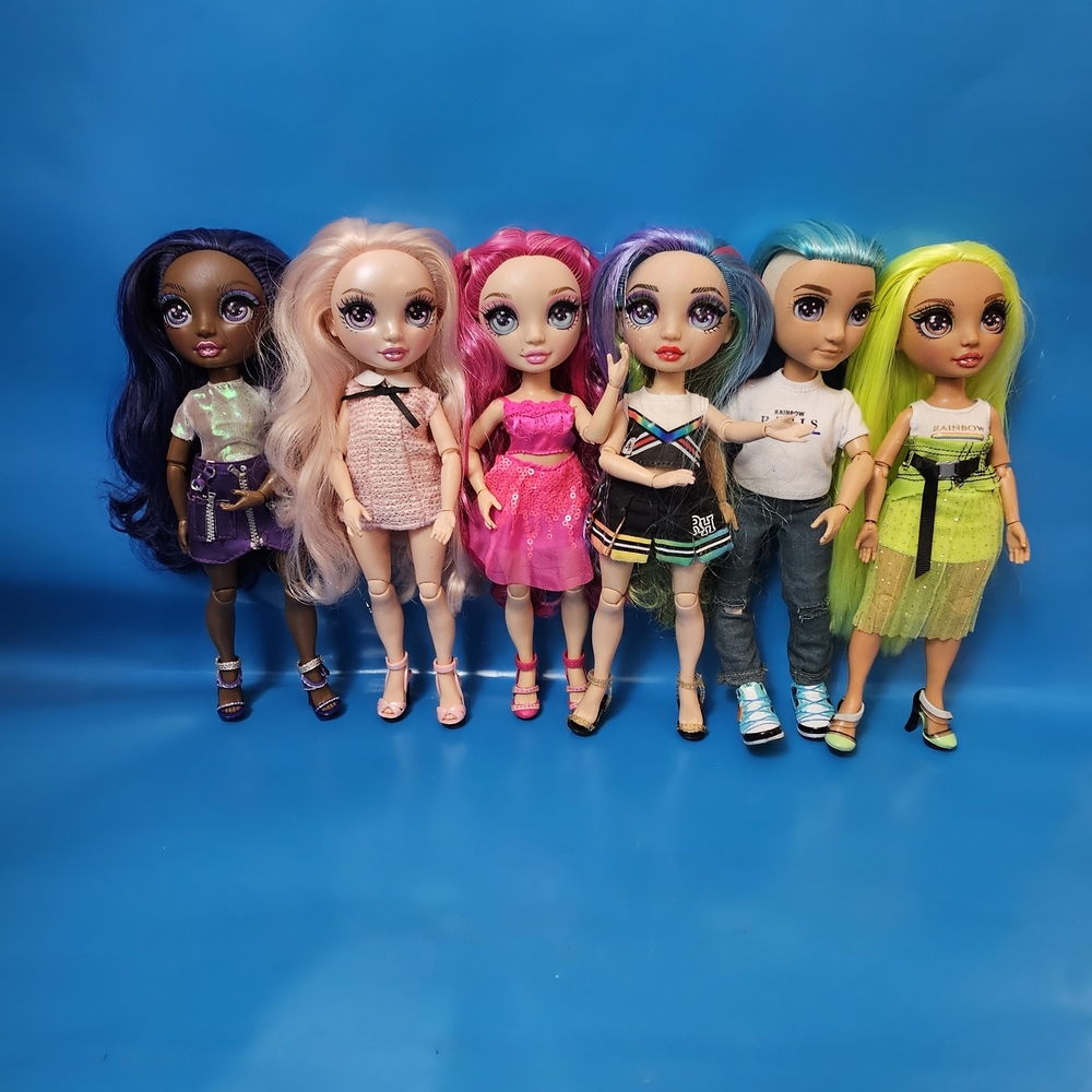 Colorful Fashion Dolls Set